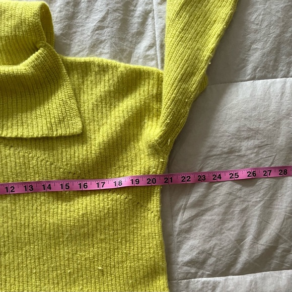 Sale 🔥 Faber Woman Cashmere Angora Turtleneck Sweater Size Medium - Picture 8 of 9